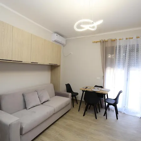 Apartamento Eon Golem (Tirana)